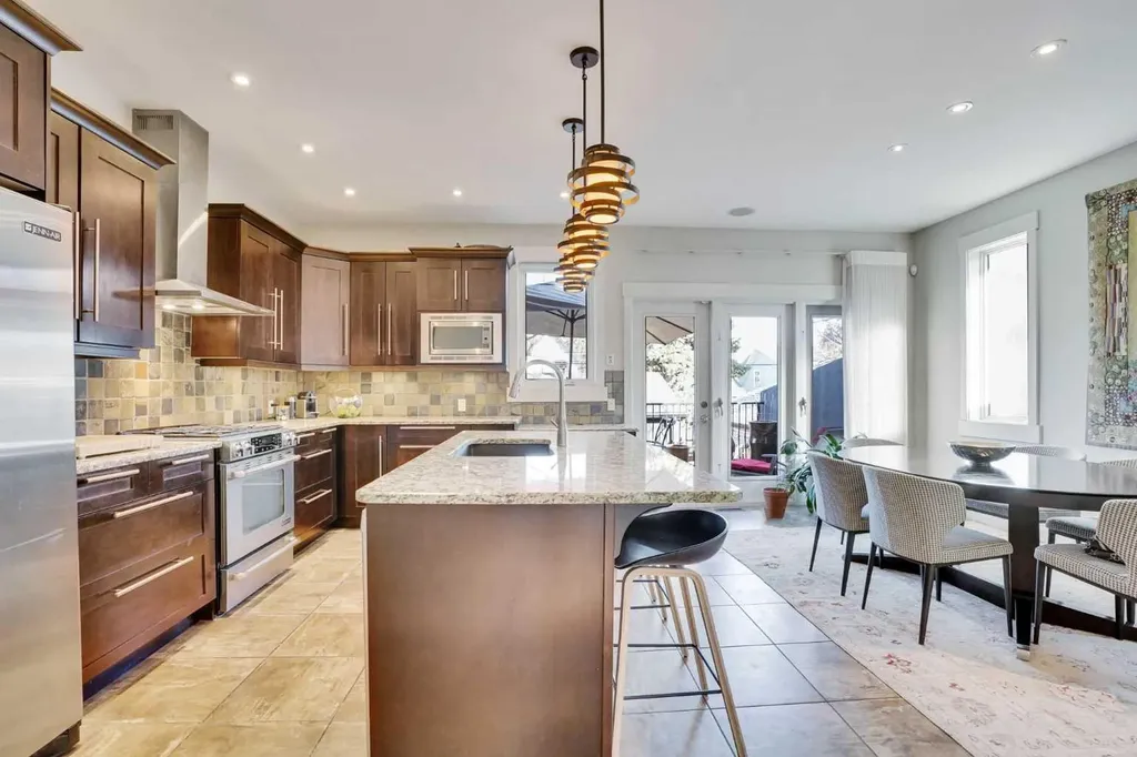 4120 16 Street SW Calgary AB T2T 4H6