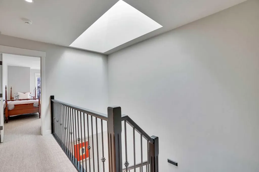 4120 16 Street SW Calgary AB T2T 4H6