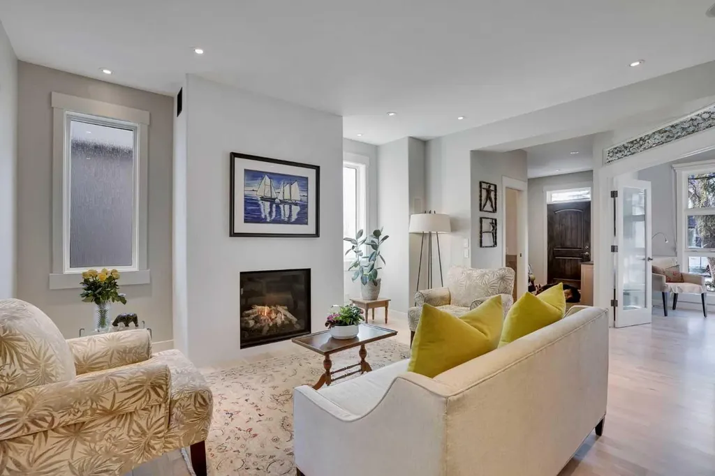 4120 16 Street SW Calgary AB T2T 4H6