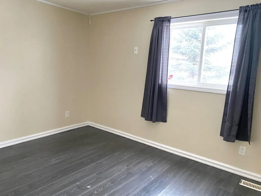 140 Cokerill Crescent Fort Mcmurray AB T9K 2J3