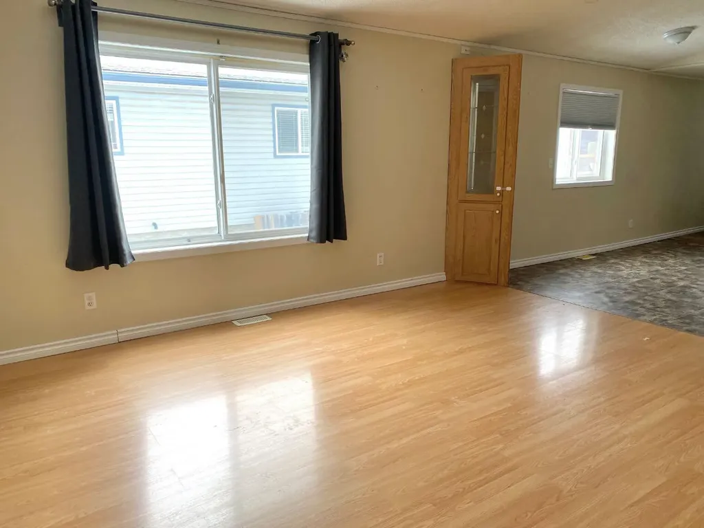 140 Cokerill Crescent Fort Mcmurray AB T9K 2J3