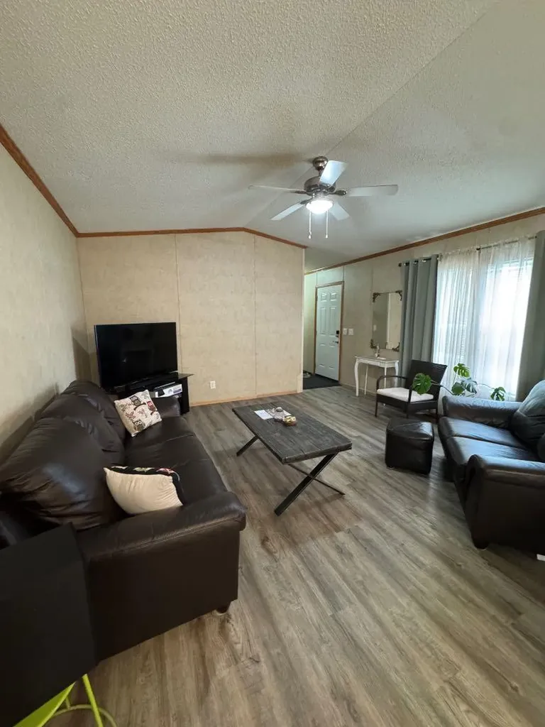 9730 120 Avenue Grande Prairie AB T8V 5H3