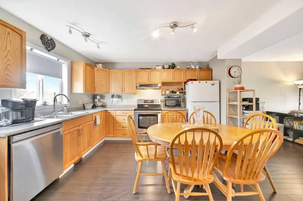 5121 23a Street Lloydminster AB T9V 3H3