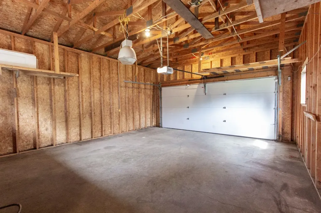 35 Oyen Crescent Red Deer AB T4P 1T3