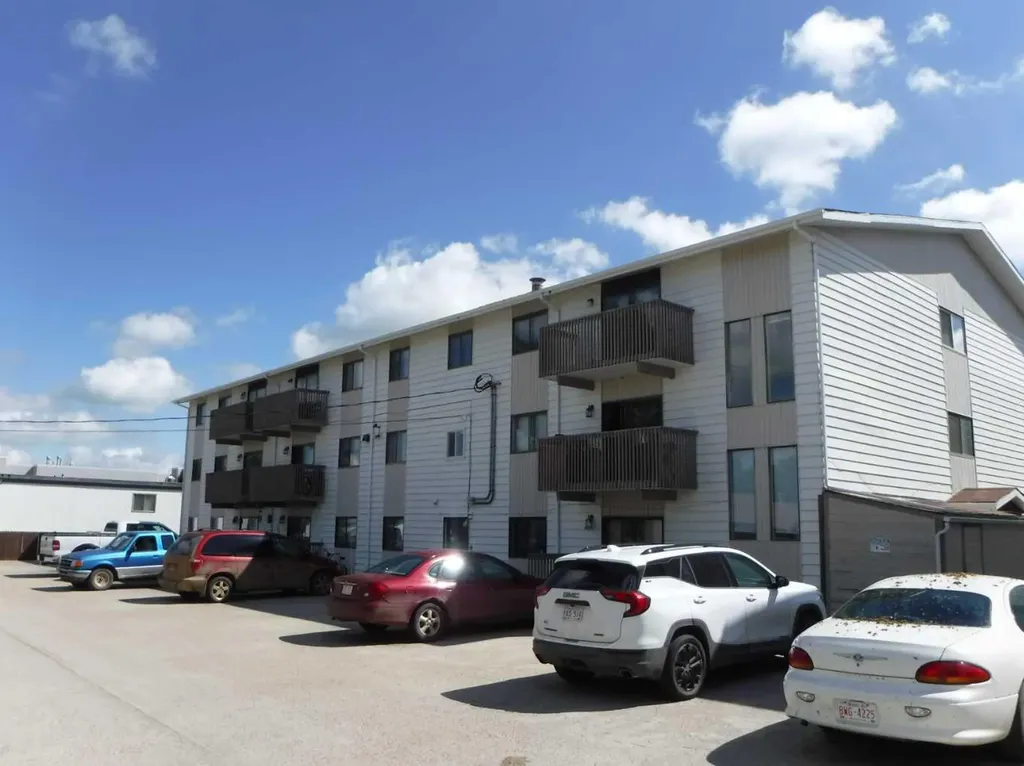 114 Mount Pleasant Drive Camrose AB T4V 2M7