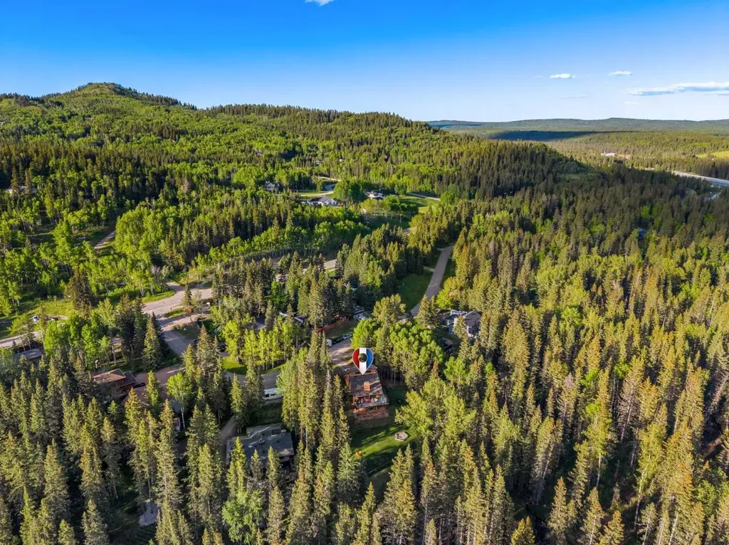 35 Echlin Drive Bragg Creek AB T0L 0K0