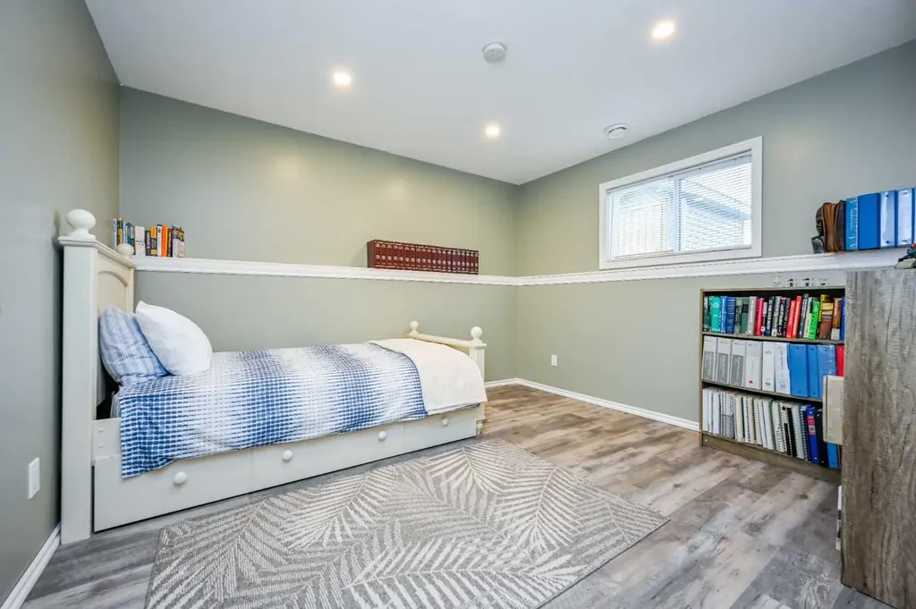 10605 72 Avenue Grande Prairie AB T8W 2T6
