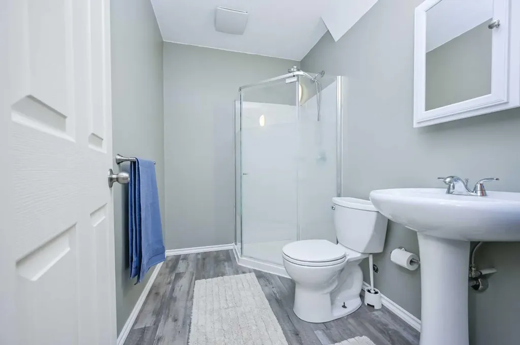 10605 72 Avenue Grande Prairie AB T8W 2T6