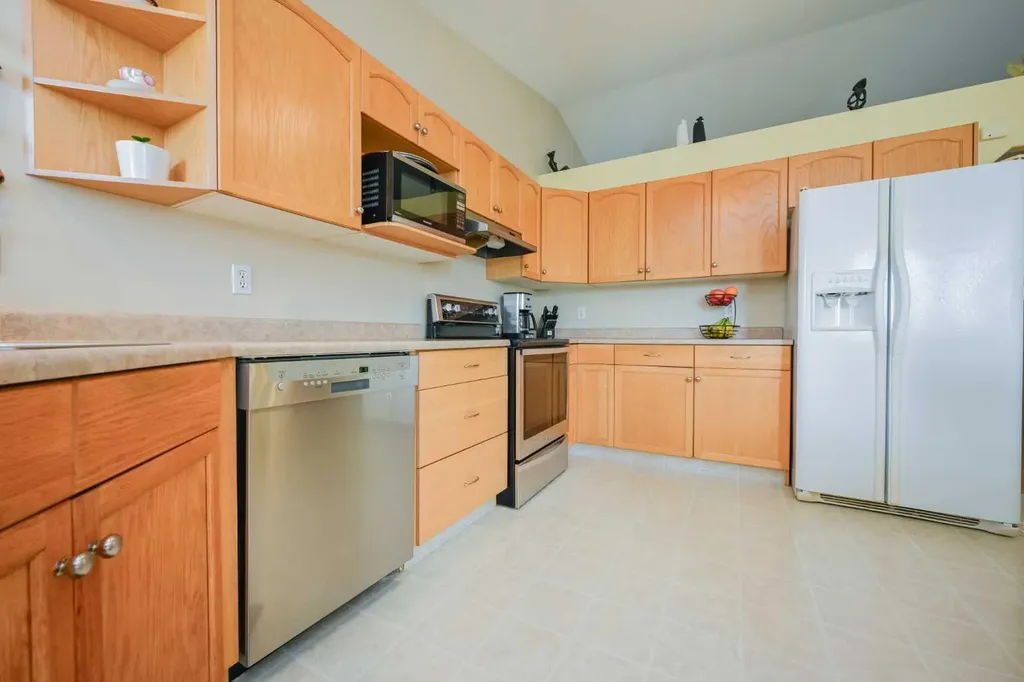 10605 72 Avenue Grande Prairie AB T8W 2T6