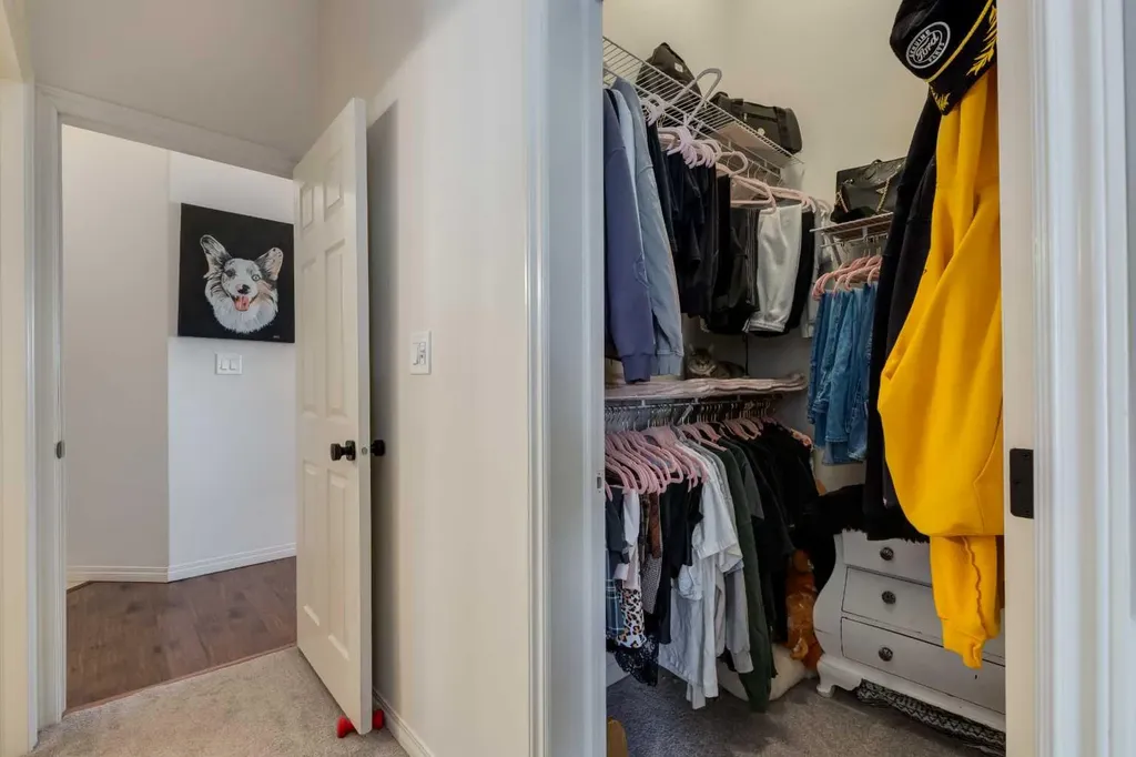 2419 Erlton Road SW Calgary AB T2S 3B5