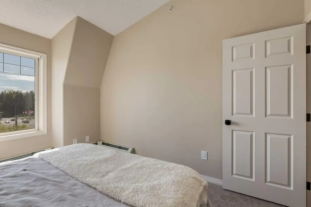 2419 Erlton Road SW Calgary AB T2S 3B5