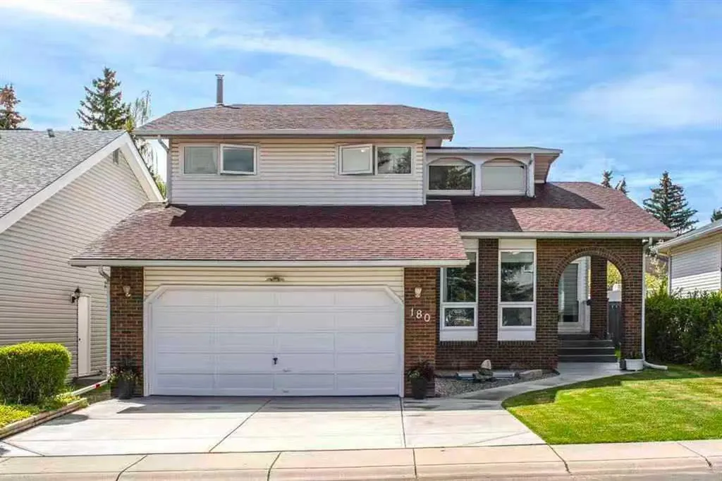 180 Woodglen Way SW Calgary AB T2W 4T3