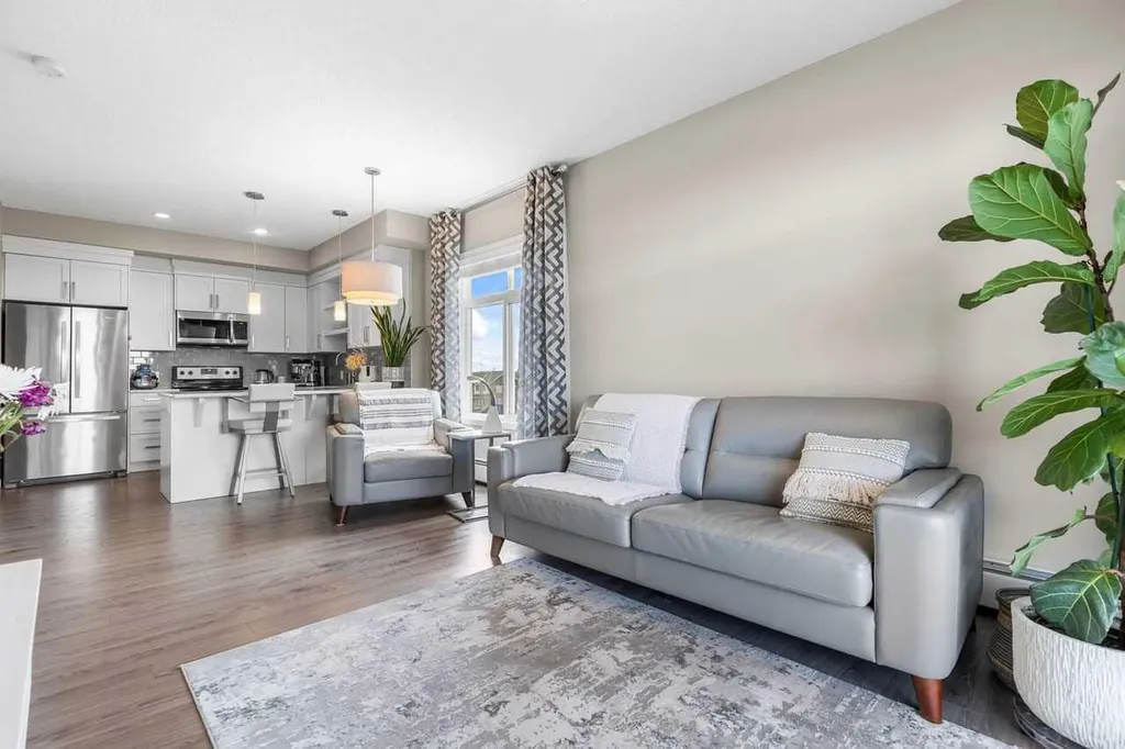 6603 New Brighton Avenue SE Calgary AB T2Z 5E5