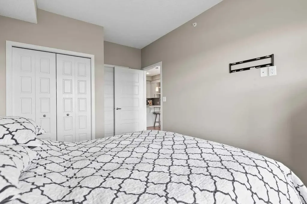 6603 New Brighton Avenue SE Calgary AB T2Z 5E5