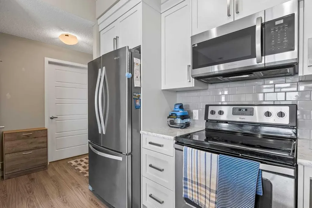 6603 New Brighton Avenue SE Calgary AB T2Z 5E5
