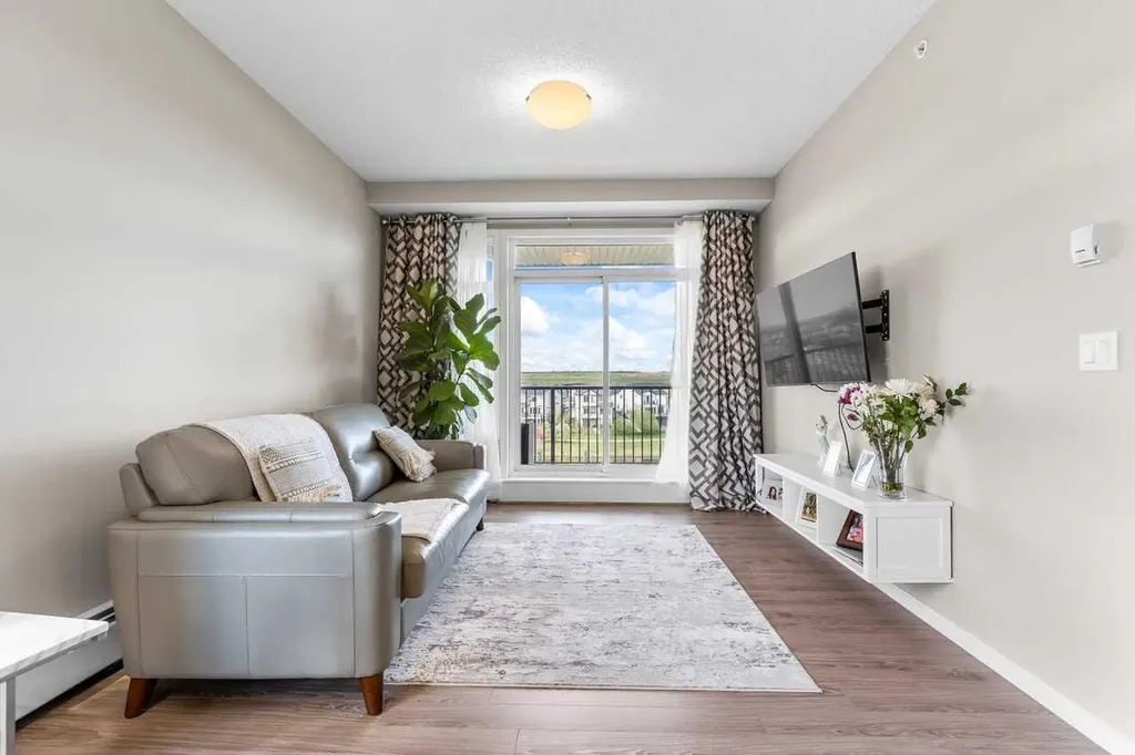 6603 New Brighton Avenue SE Calgary AB T2Z 5E5