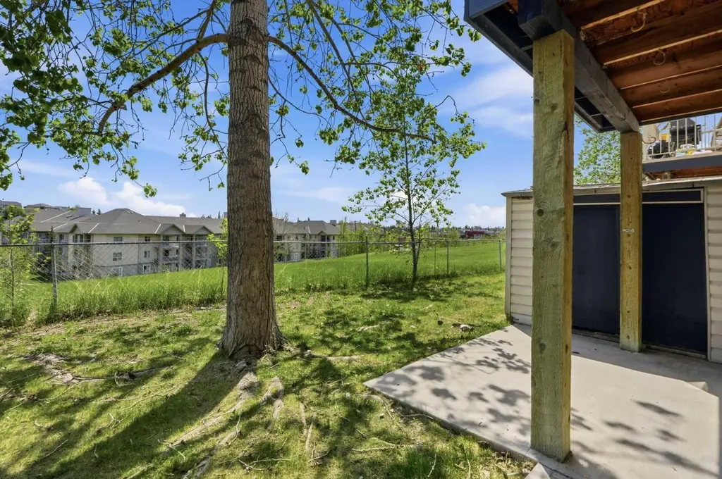 249 Citadel Point NW Calgary AB T3G 5L2