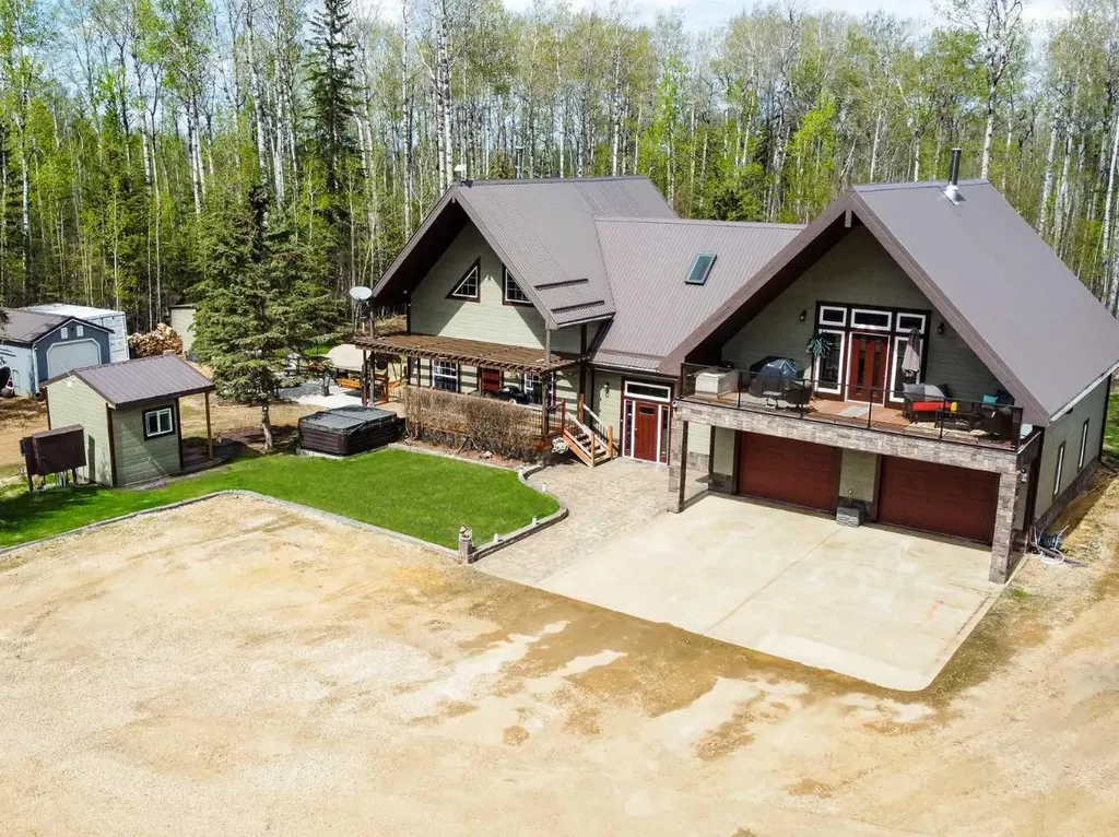 2 Key Cove 2nd Street Joussard AB T0G 1J0