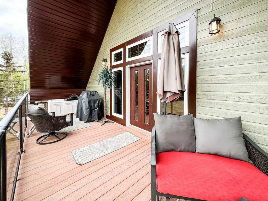 2 Key Cove 2nd Street Joussard AB T0G 1J0