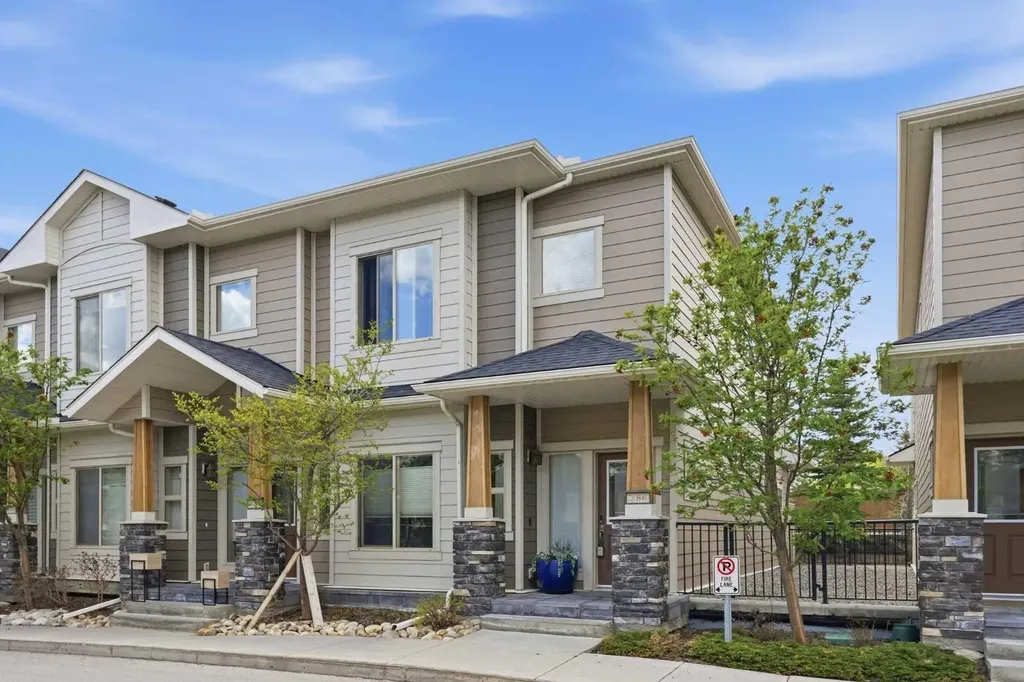 86 Cougar Ridge Landing SW Calgary AB T3H 0X8
