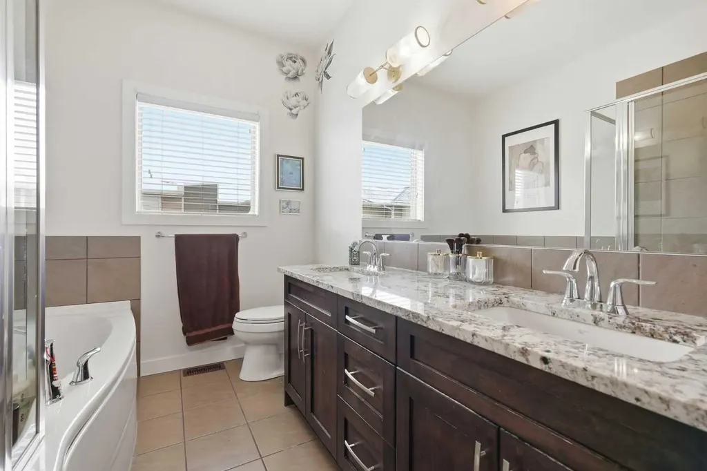 86 Cougar Ridge Landing SW Calgary AB T3H 0X8
