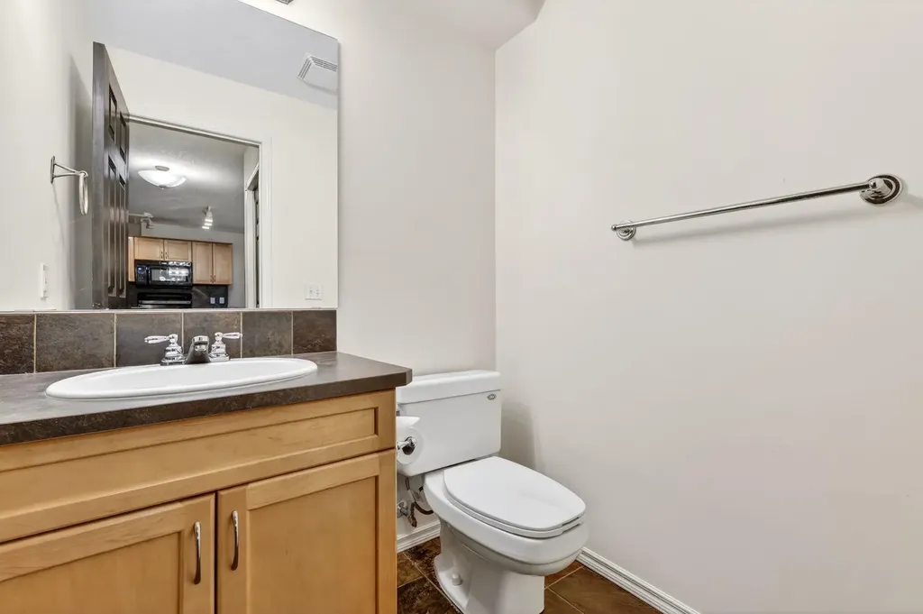 3650 Marda Link SW Calgary AB T2T 6G9