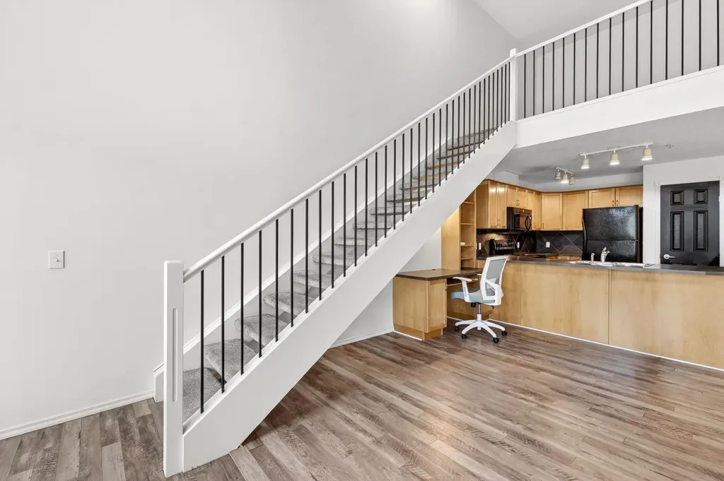 3650 Marda Link SW Calgary AB T2T 6G9