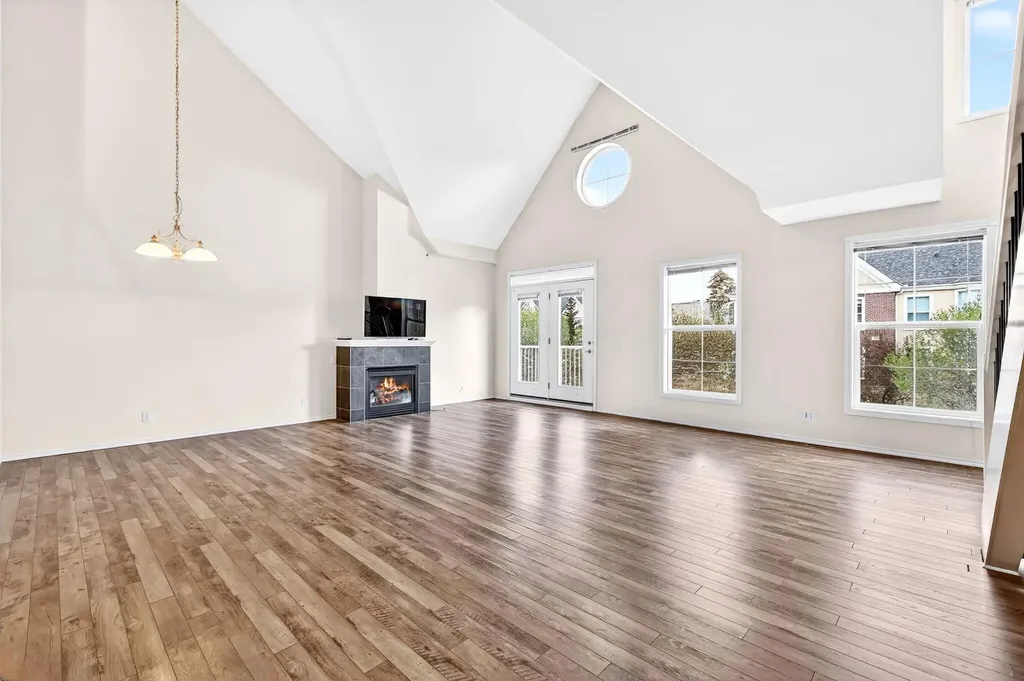 3650 Marda Link SW Calgary AB T2T 6G9