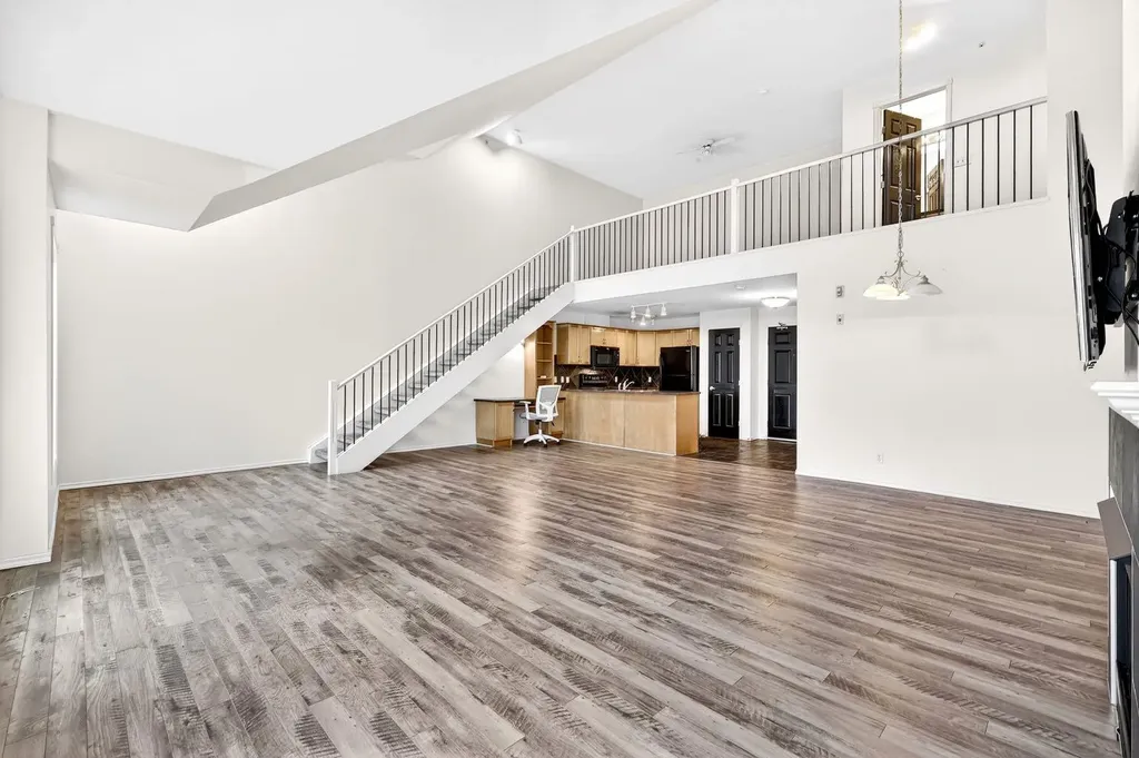 3650 Marda Link SW Calgary AB T2T 6G9