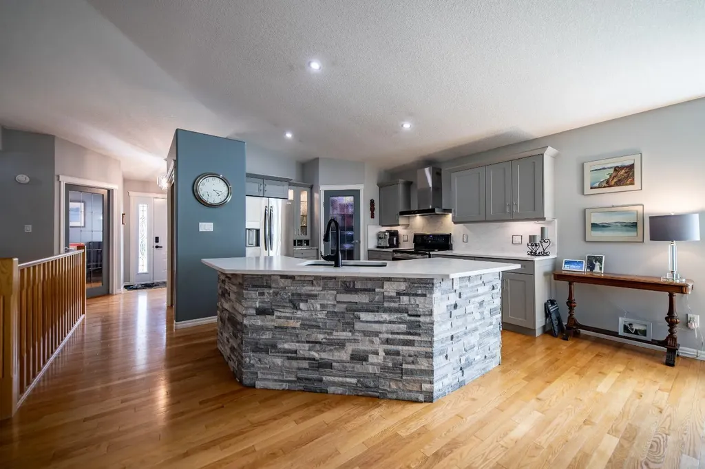 8910 122 Avenue Grande Prairie AB T8X 1P8