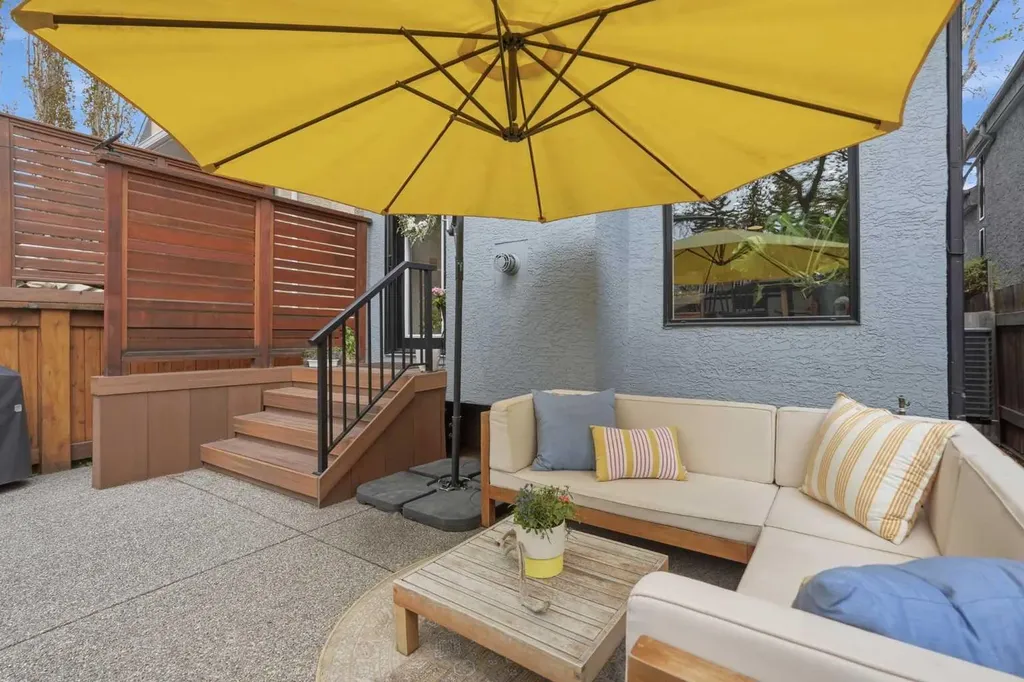 1729 31 Avenue SW Calgary AB T2T 1S6