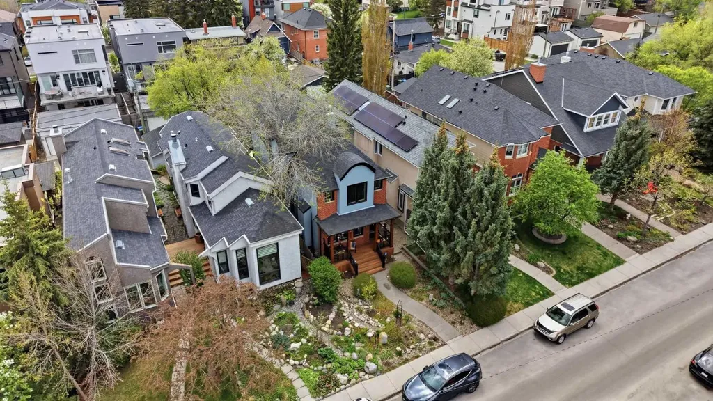 1729 31 Avenue SW Calgary AB T2T 1S6