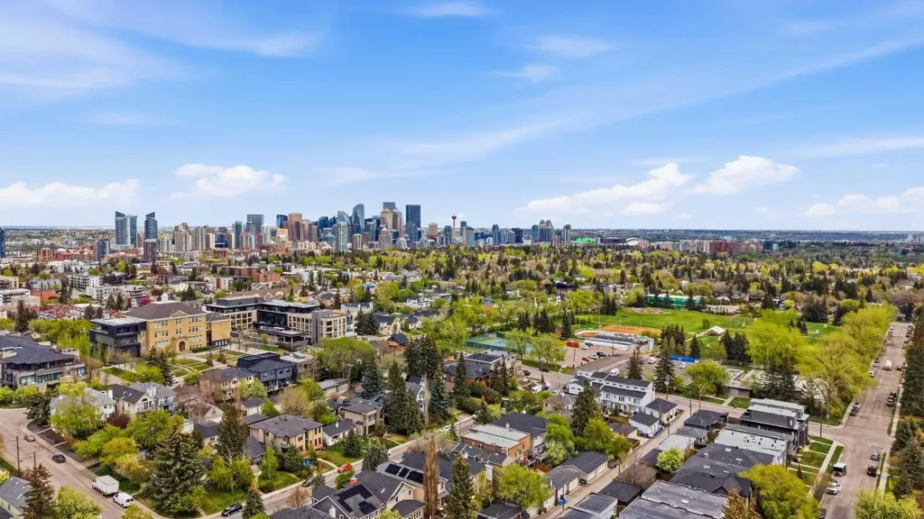 1729 31 Avenue SW Calgary AB T2T 1S6