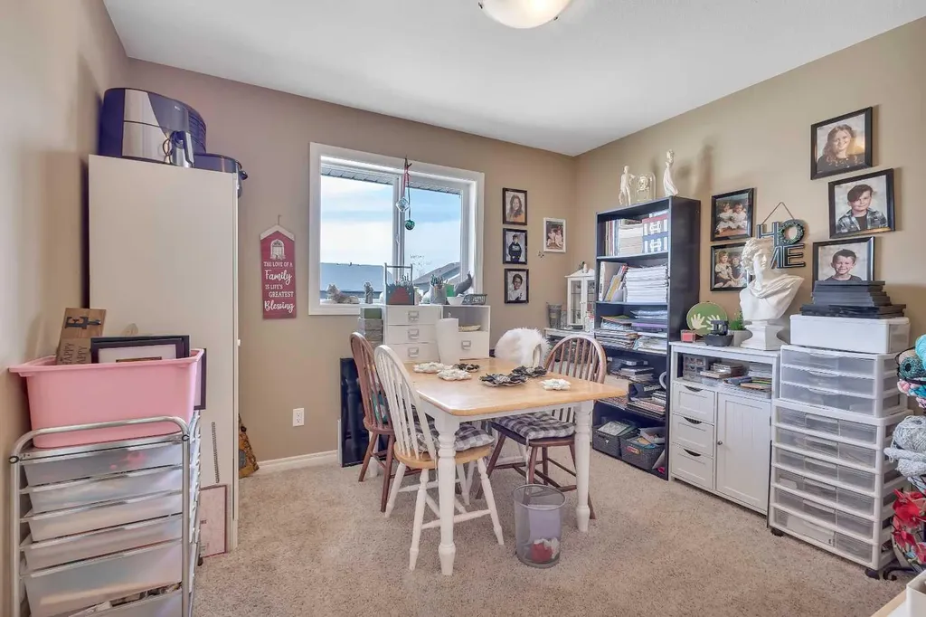 29 Chinook Street Blackfalds AB T0M0J0