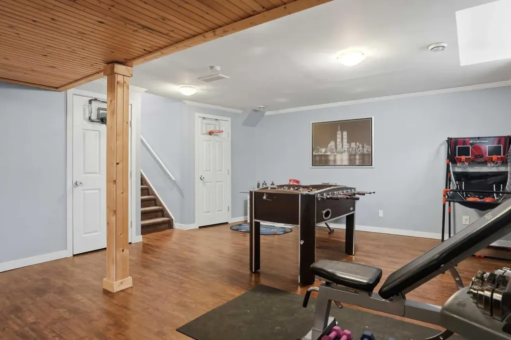 44 Westridge Crescent Okotoks AB T1S 0G7