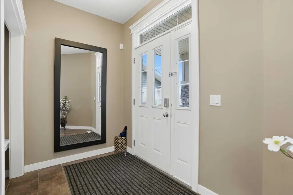44 Westridge Crescent Okotoks AB T1S 0G7