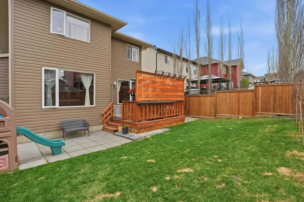 44 Westridge Crescent Okotoks AB T1S 0G7
