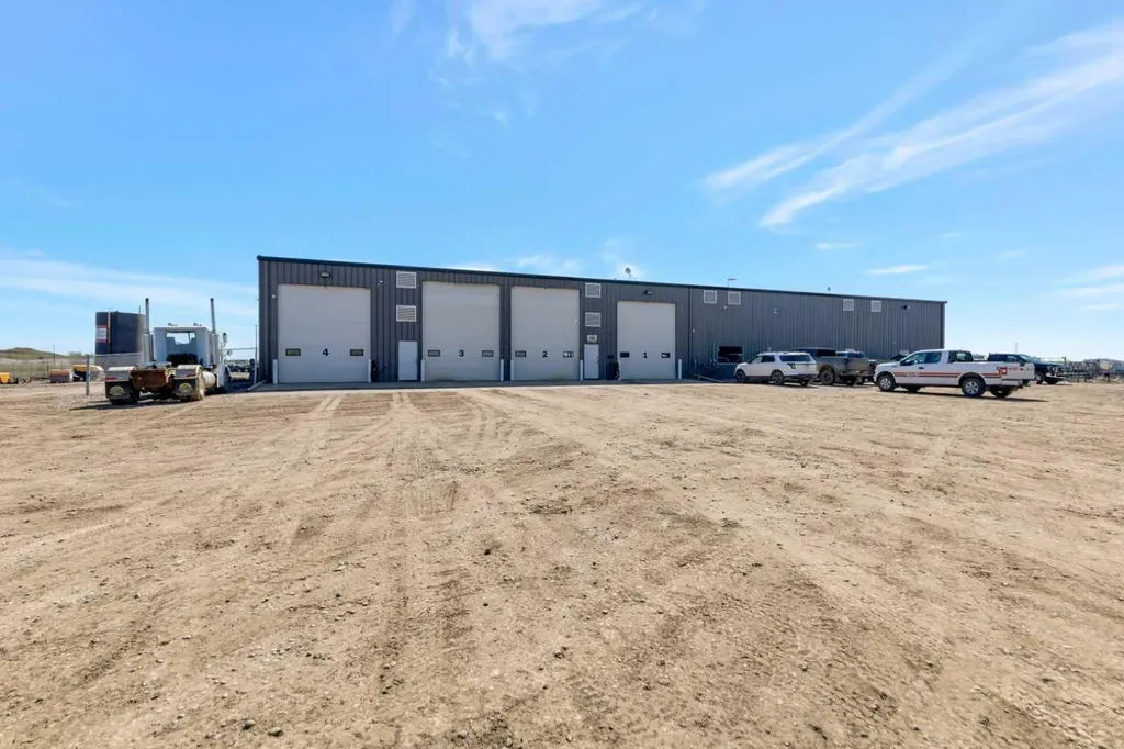 NW 33-49-27-3 Rural SK S9V 0X7