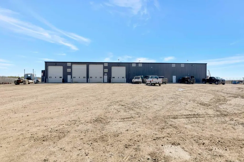 NW 33-49-27-3 Rural SK S9V 0X7