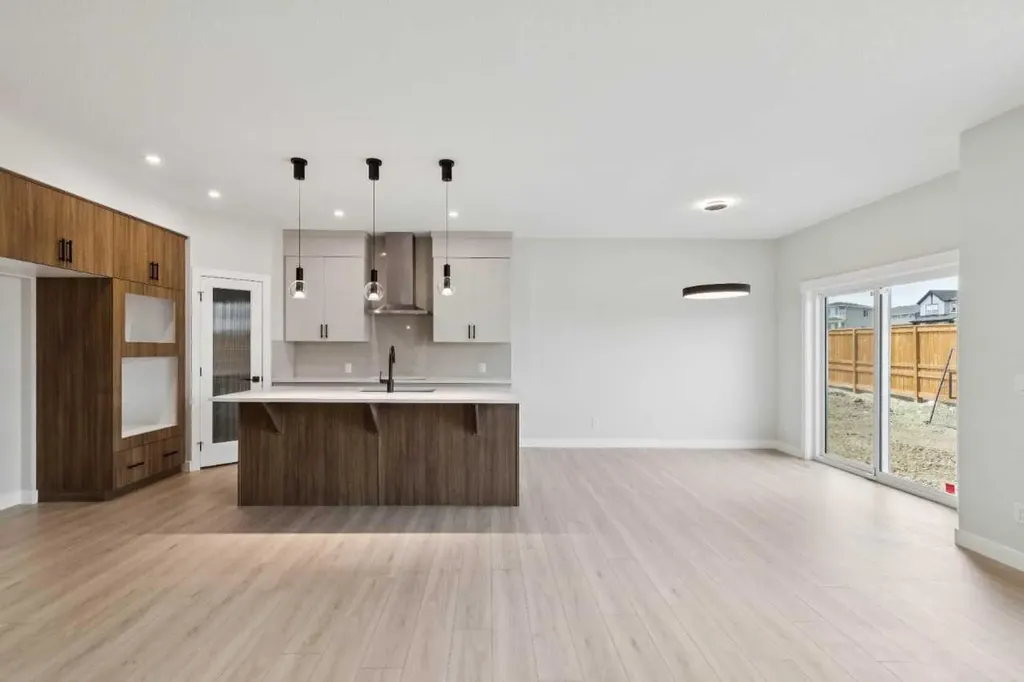 271 Bridgeport Circle Chestermere AB T1X3E7