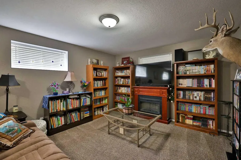 20 N 1a Street Magrath AB T0K 1J0