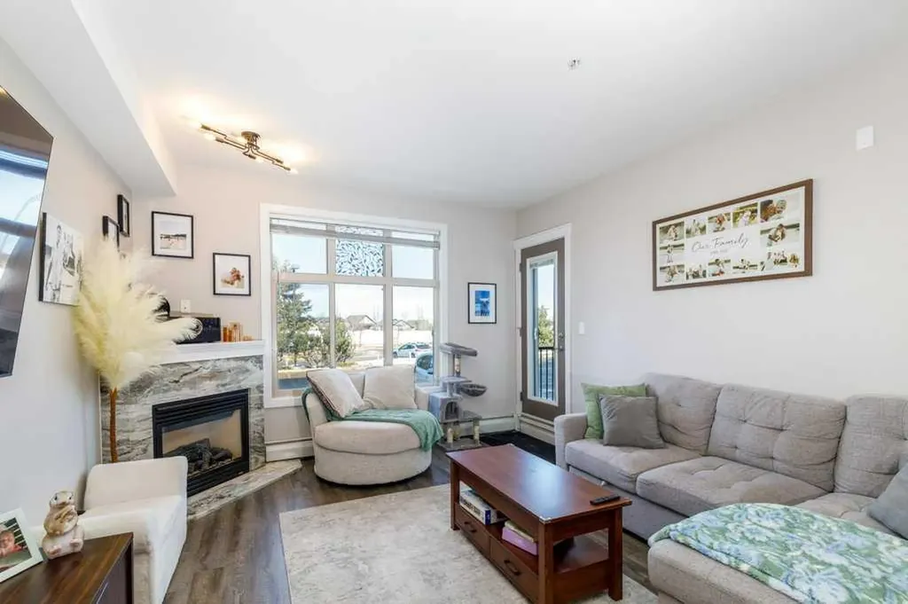 100 Lakeway Boulevard Sylvan Lake AB T4S 0A4