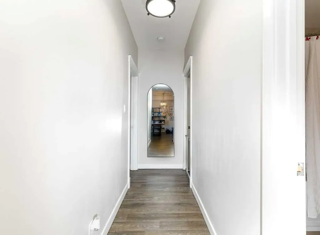 100 Lakeway Boulevard Sylvan Lake AB T4S 0A4