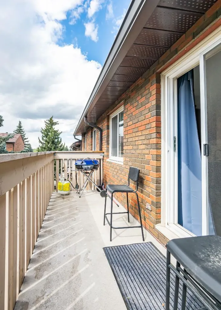 11620 Elbow Drive SW Calgary AB T2W 3L6