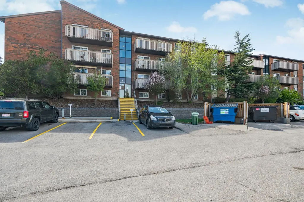 11620 Elbow Drive SW Calgary AB T2W 3L6