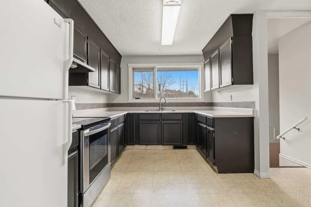 5411 Fir Crescent Swan Hills AB T0G 2C0