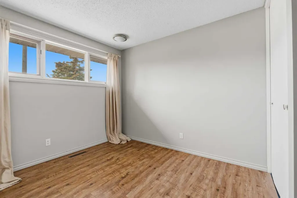5411 Fir Crescent Swan Hills AB T0G 2C0