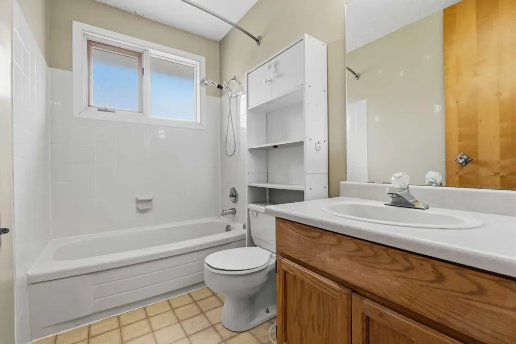 5411 Fir Crescent Swan Hills AB T0G 2C0