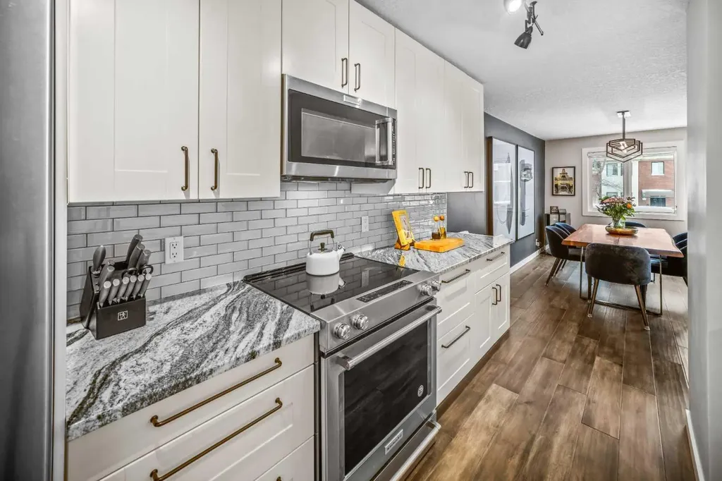 1205 Cameron Avenue SW Calgary AB T2T0K8