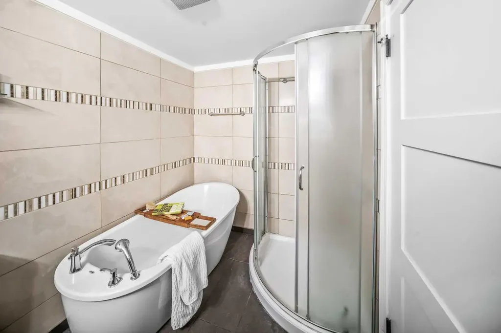 1205 Cameron Avenue SW Calgary AB T2T0K8